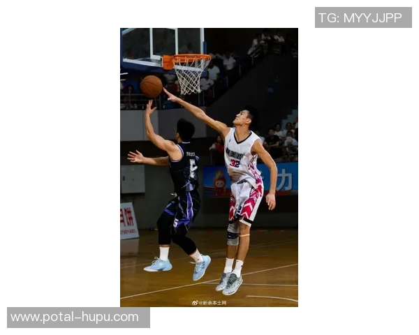 任骏飞领衔球队奋战新赛季展现篮球魅力与团队精神的精彩旅程 任骏飞领衔球队奋战新赛季展现篮球魅力与团队精神的精彩旅程